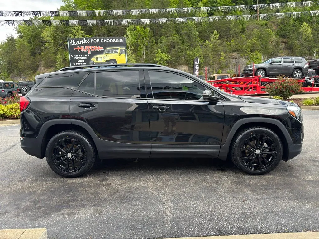 2021 GMC Terrain SLT