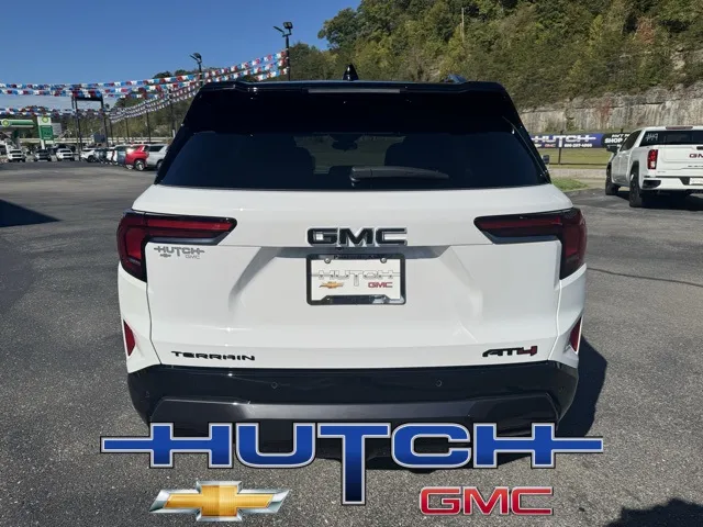 2026 GMC Terrain AT4