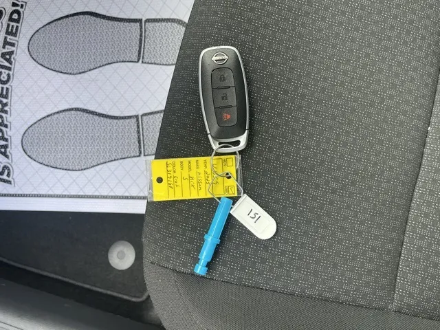 2025 Nissan Kicks S