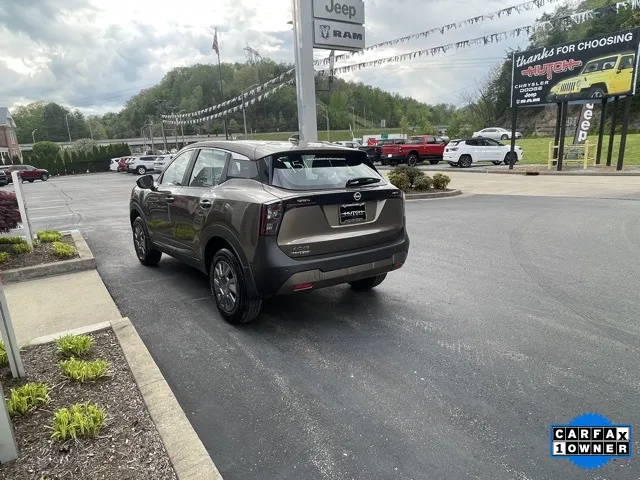 2025 Nissan Kicks S