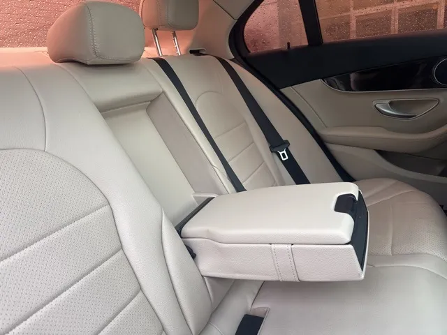 2016 Mercedes-Benz C-Class C 300