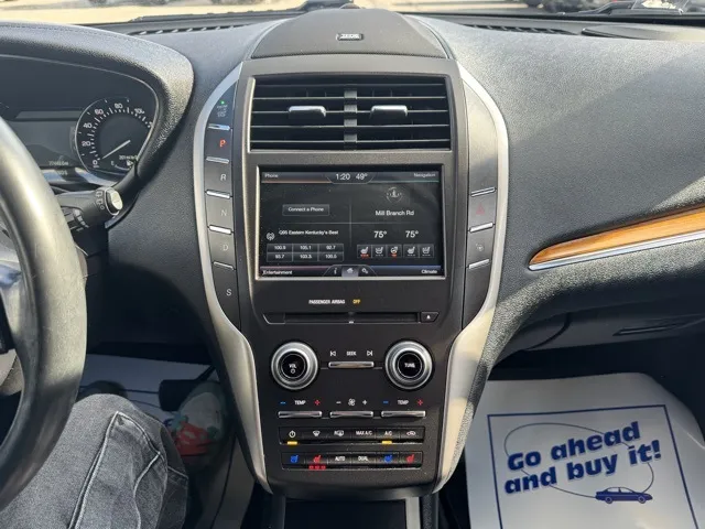 2015 Lincoln MKC Base