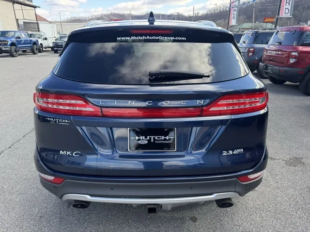 2015 Lincoln MKC Base