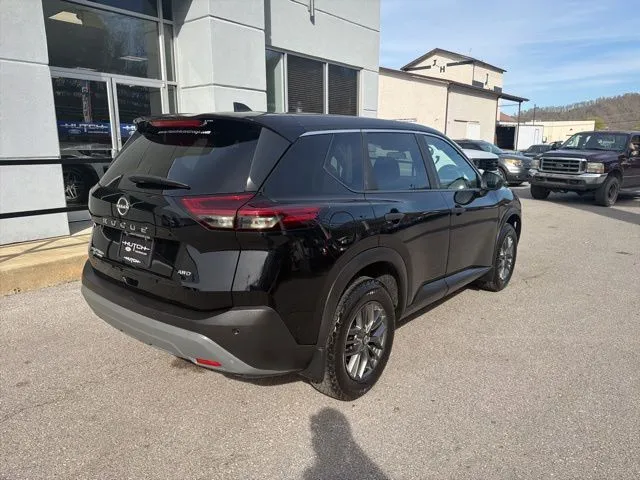 2023 Nissan Rogue S