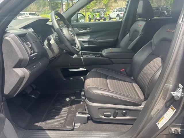2023 Nissan Pathfinder Rock Creek