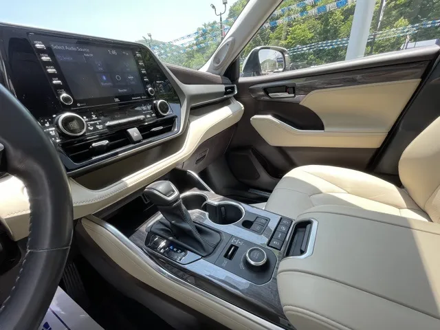 2021 Toyota Highlander Limited
