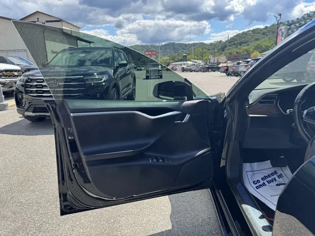 2017 Tesla Model S 75D