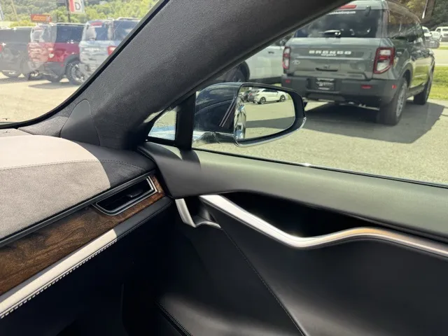 2017 Tesla Model S 75D