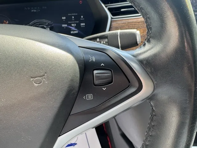 2017 Tesla Model S 75D