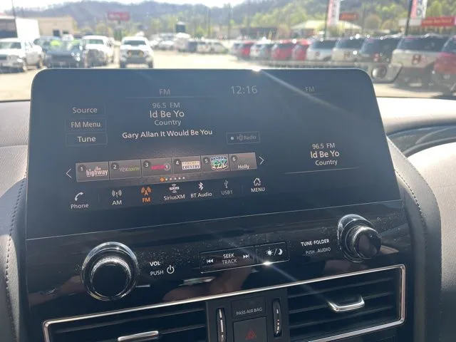2023 Nissan Armada SV