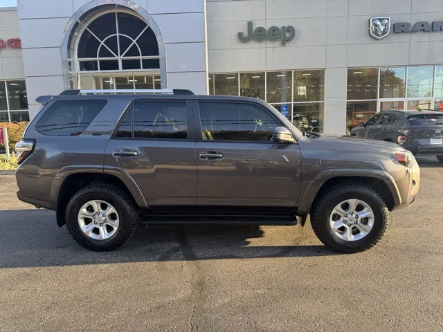 2021 Toyota 4Runner SR5