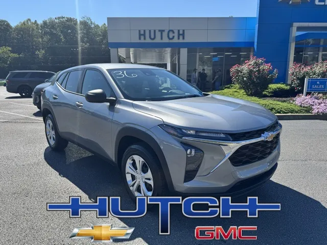 2025 Chevrolet Trax LS