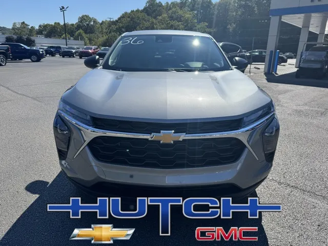 2025 Chevrolet Trax LS