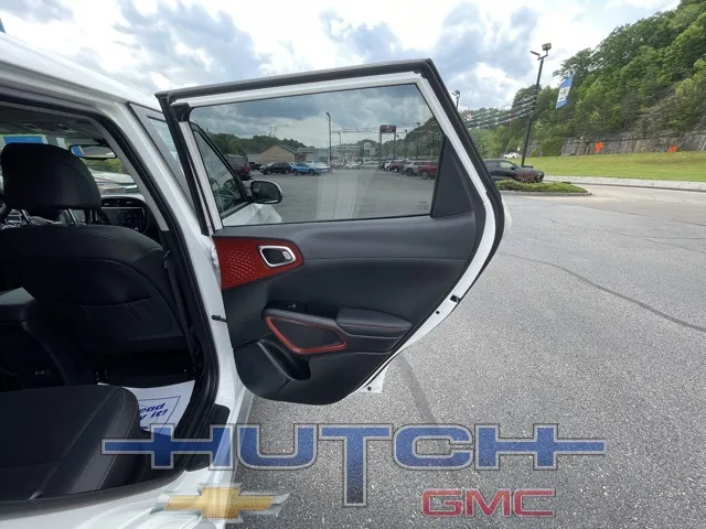 2025 Kia Soul GT-Line