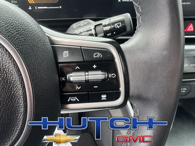 2025 Kia Carnival LXS