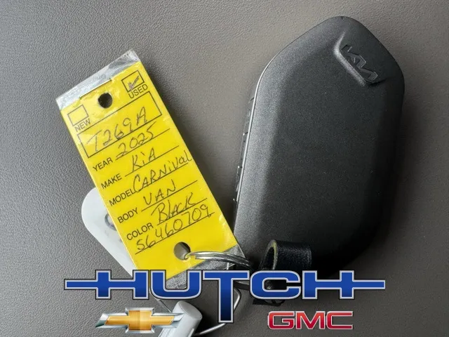 2025 Kia Carnival LXS