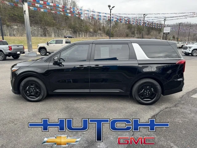 2025 Kia Carnival LXS