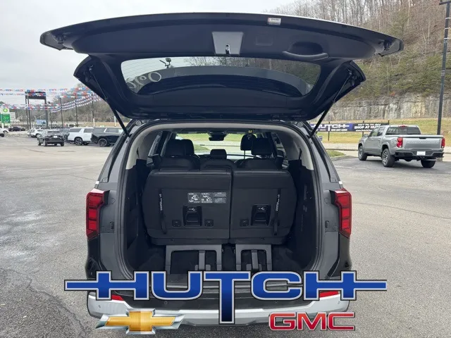 2025 Kia Carnival LXS