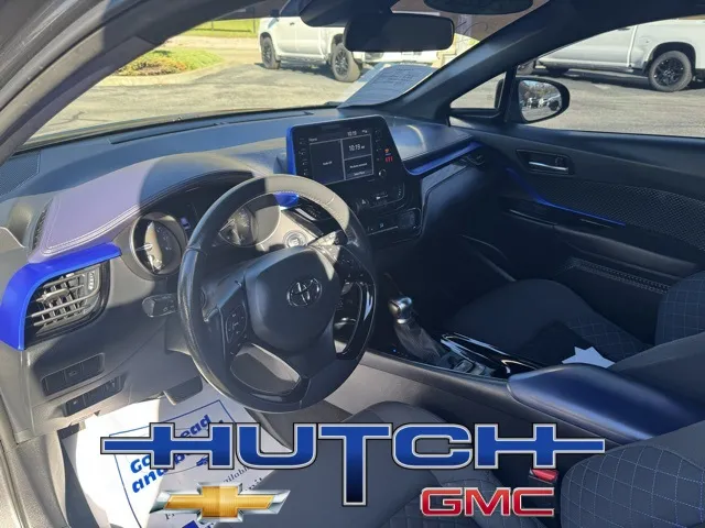 2021 Toyota C-HR XLE