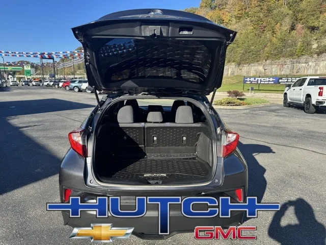 2021 Toyota C-HR XLE